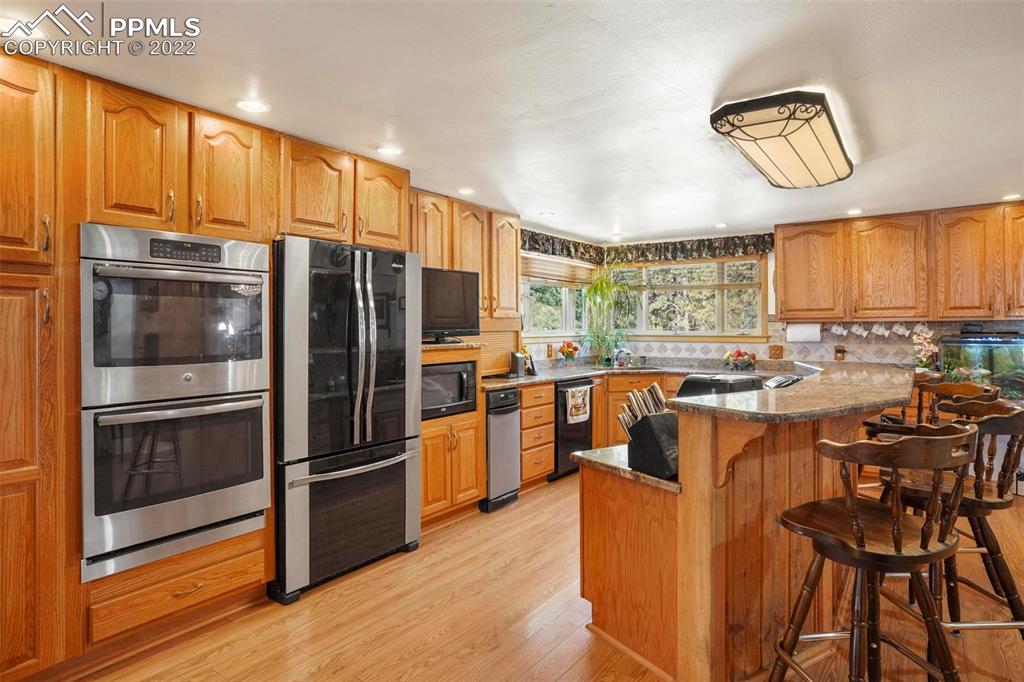 Listing 2054490, Image 14 of 48