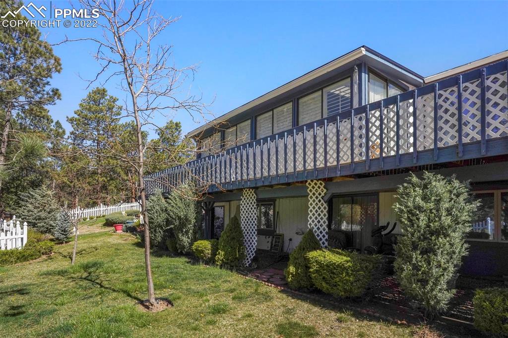 Listing 2054490, Image 2 of 48