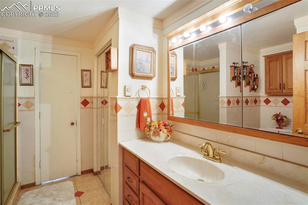 Listing 2054490, Image 24 of 48