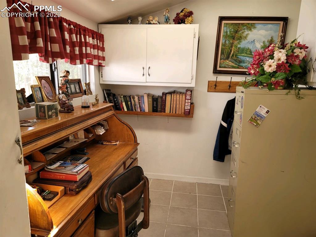 Listing 2054490, Image 25 of 48