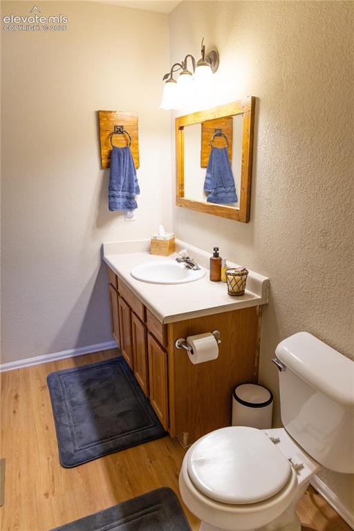Image 31 of 47: Bathroom