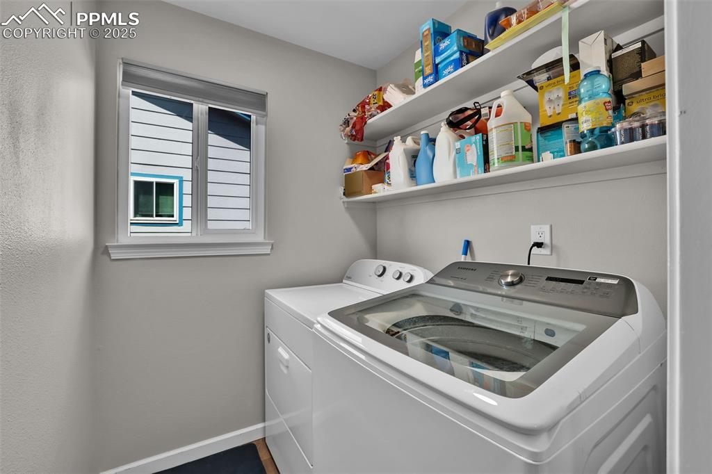 Image 16 of 39: Laundry