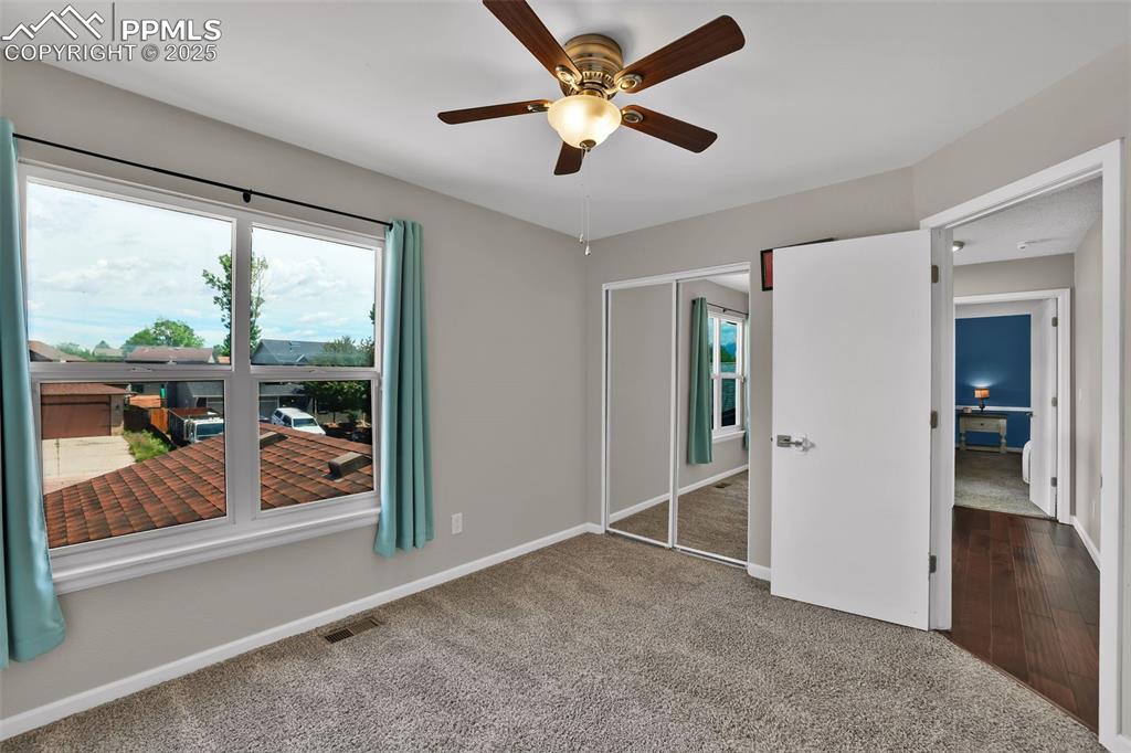 Image 25 of 39: Bedroom