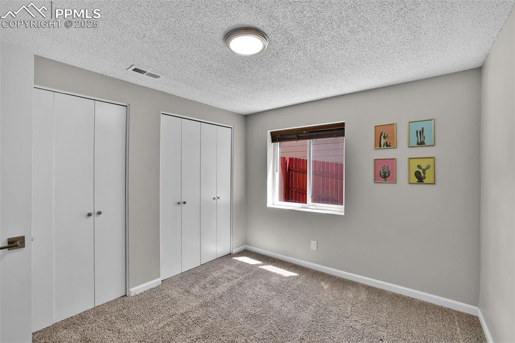 Image 31 of 39: Bedroom