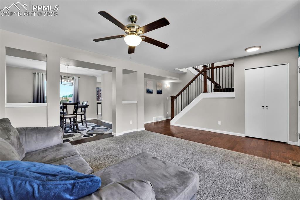 Image 5 of 39: Living Room