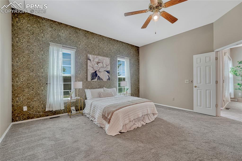 Image 27 of 47: Easily fits a King size bed