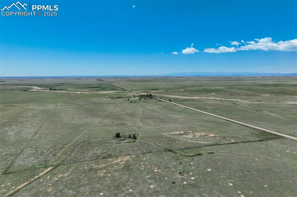 Image 4 of 20: Aerial view of sparsely populated area