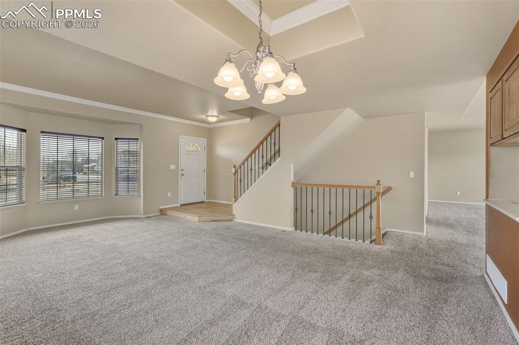 Image 39 of 49: Living Room