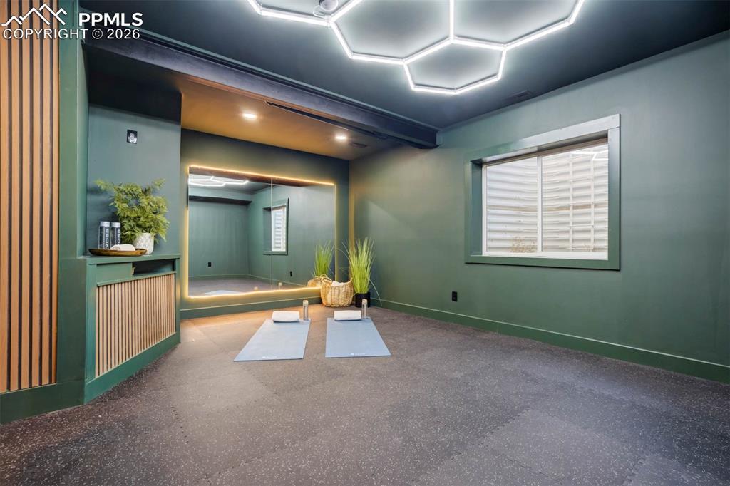 Image 34 of 48: Exercise Room