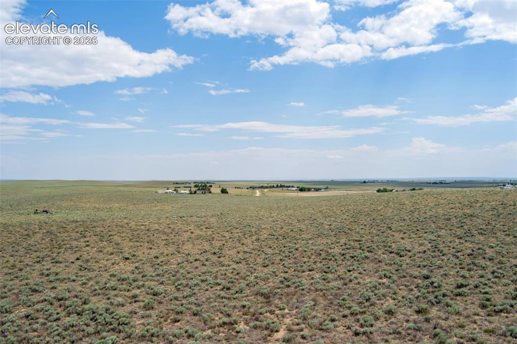 Image 40 of 45: 36+ acres of land included.