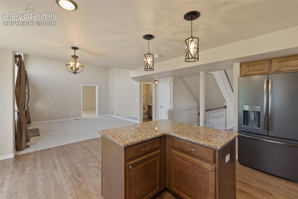 Image 12 of 46: Kitchen