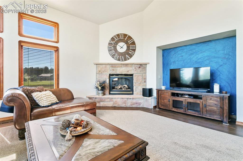 Image 10 of 45: Living Room