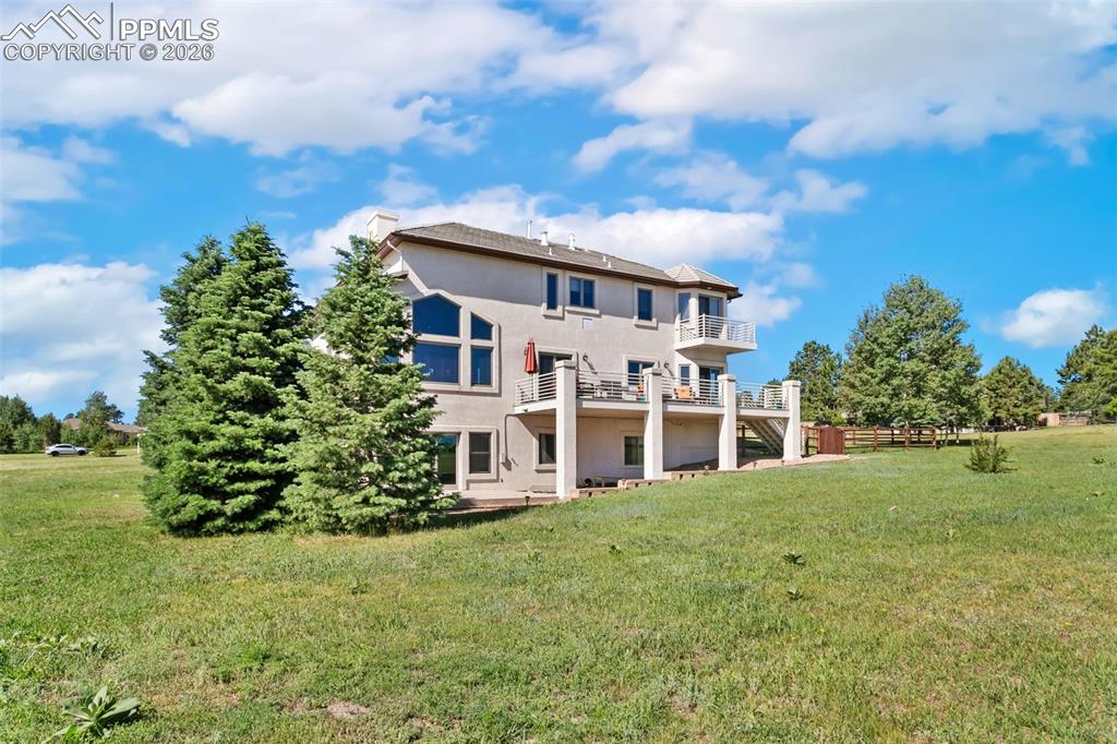 Image 41 of 45: Back of Structure