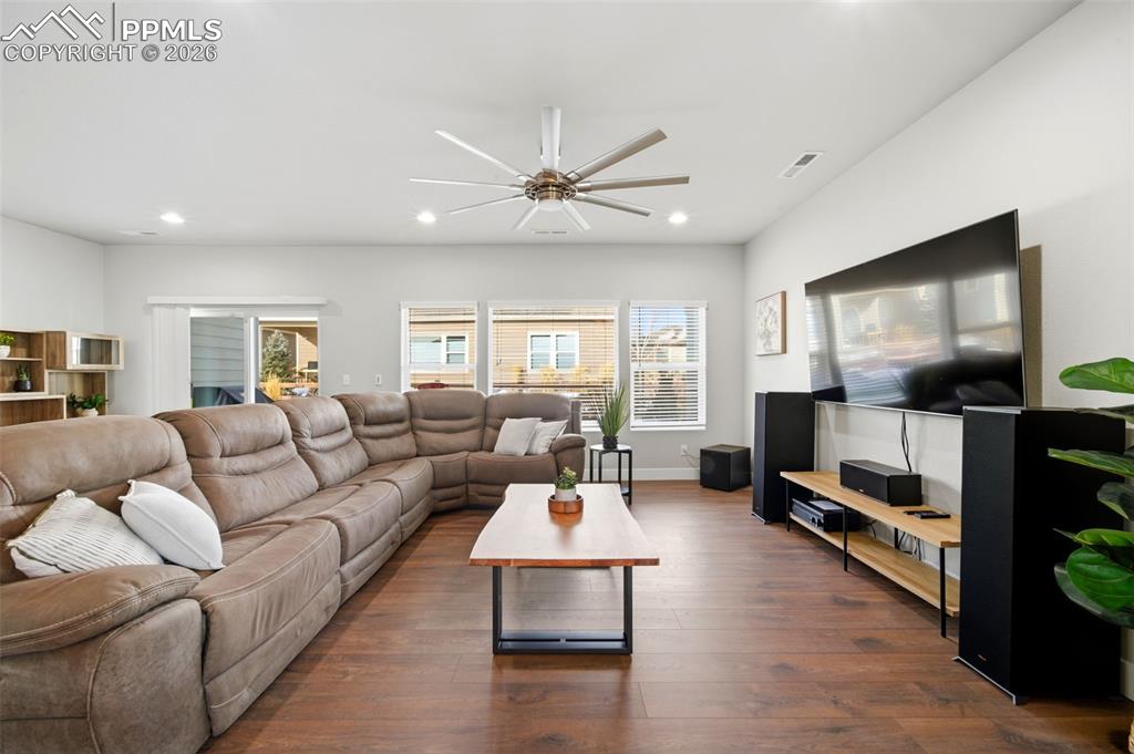 Image 11 of 35: Living Room