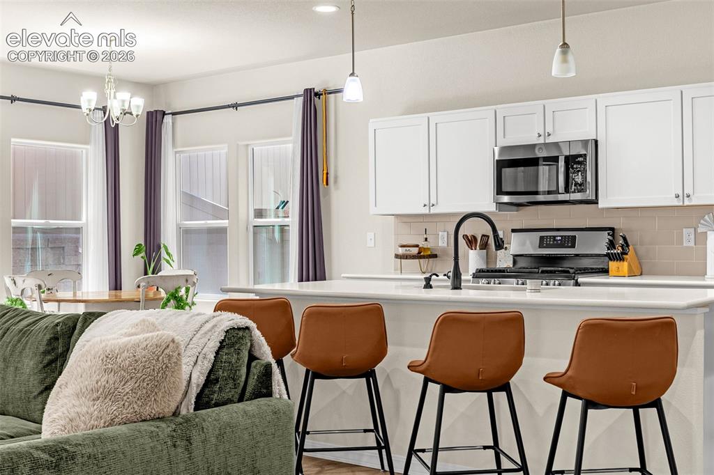 Image 16 of 38: Kitchen