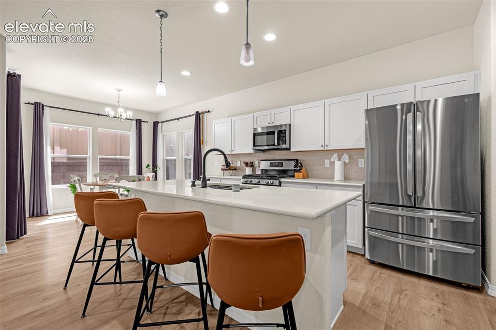 Image 7 of 38: Kitchen