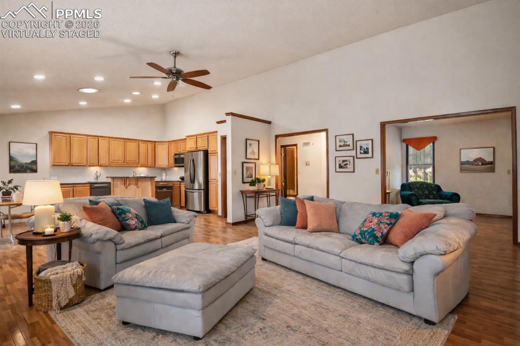 Image 2 of 42: Virtually Staged