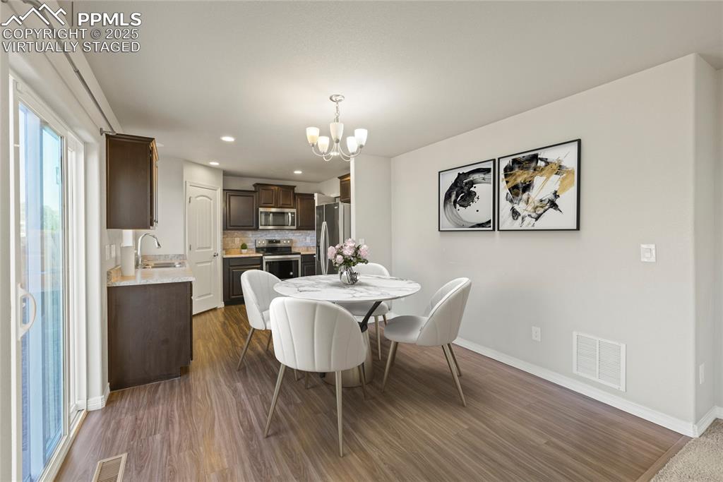 Image 11 of 24: Virtually Staged