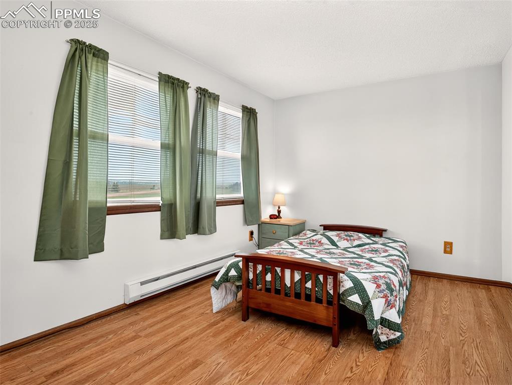 Image 21 of 45: Additional view of bedroom 2