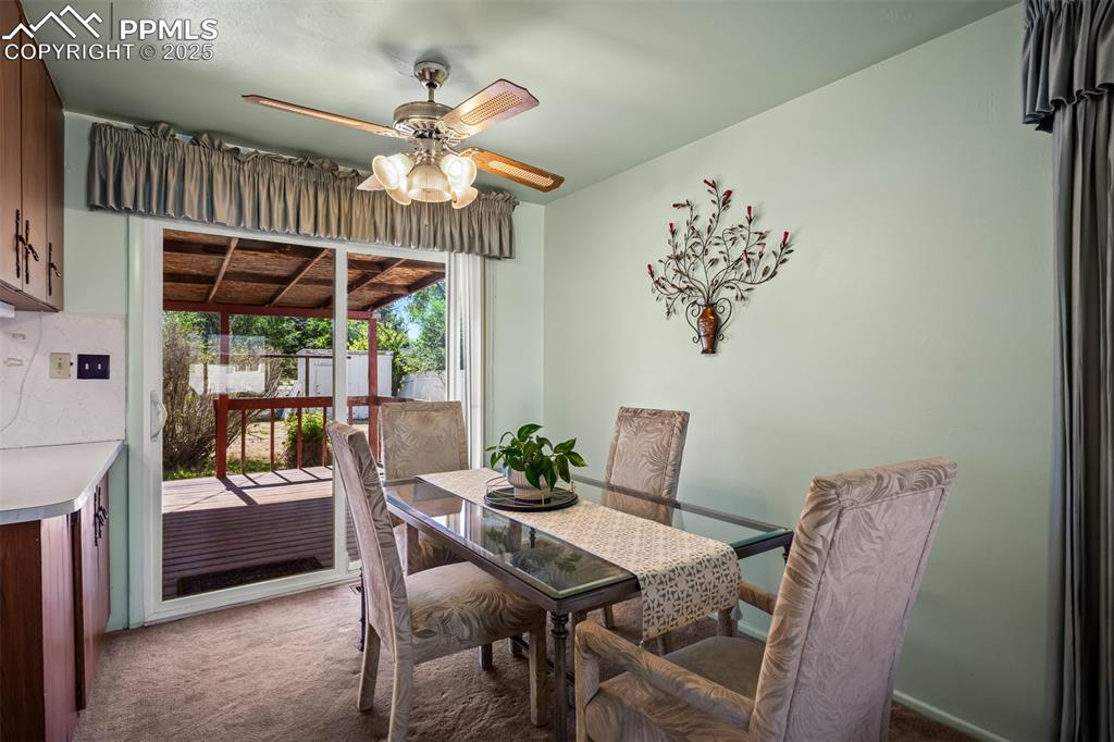 Image 10 of 45: Dining Area