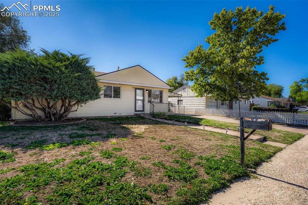 Image 3 of 45: Front of Structure