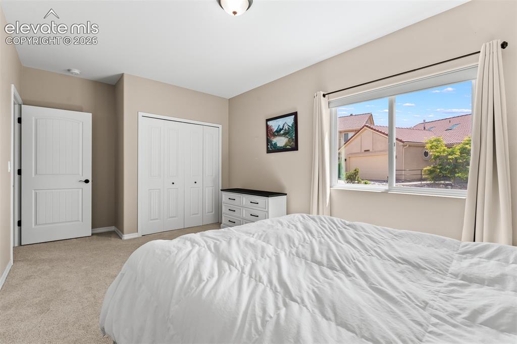 Image 41 of 47: Bedroom