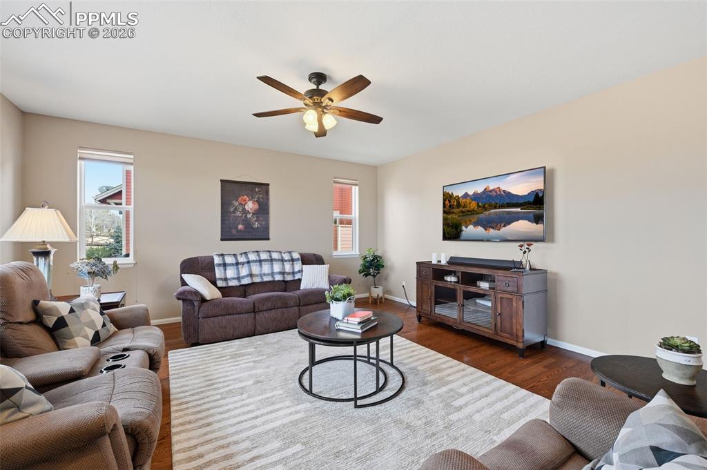 Image 15 of 38: Living Room