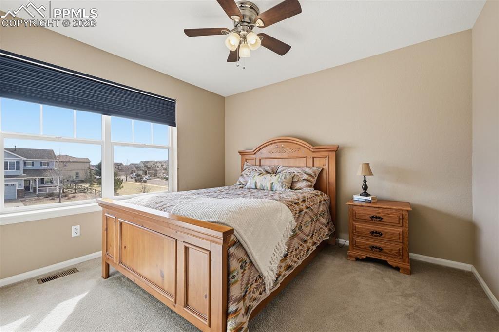 Image 25 of 38: Bedroom