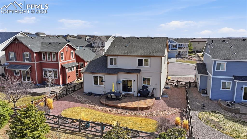 Image 27 of 38: Back of Structure