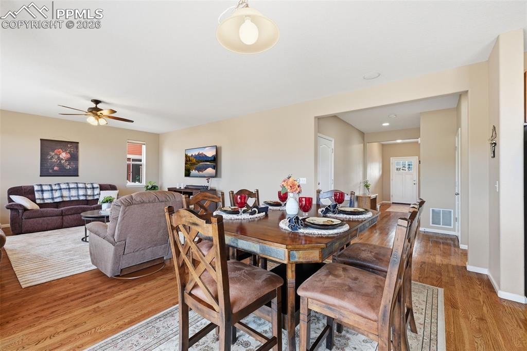 Image 6 of 38: Dining Area