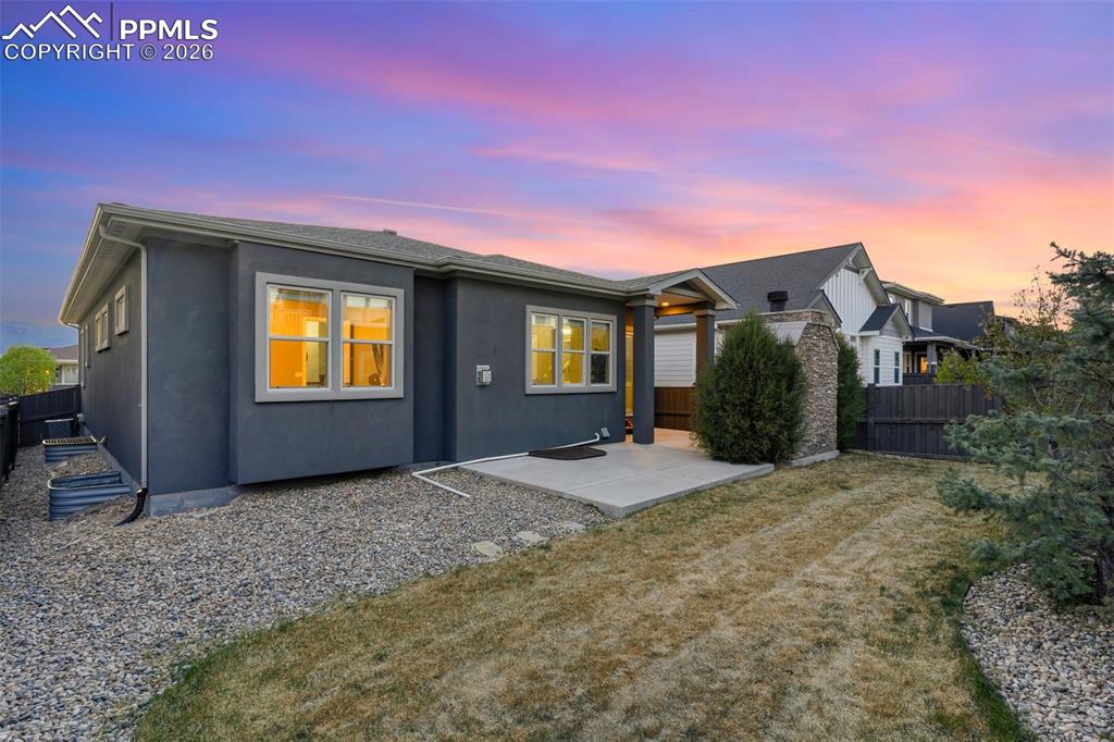 Image 39 of 46: Back of Structure