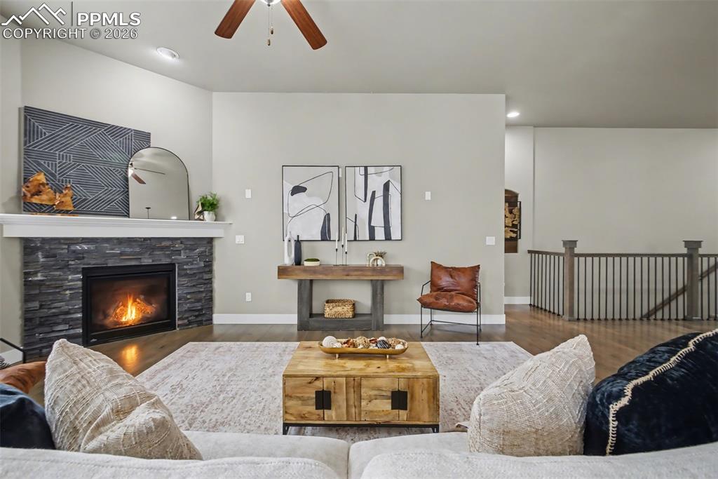 Image 4 of 46: Living Room