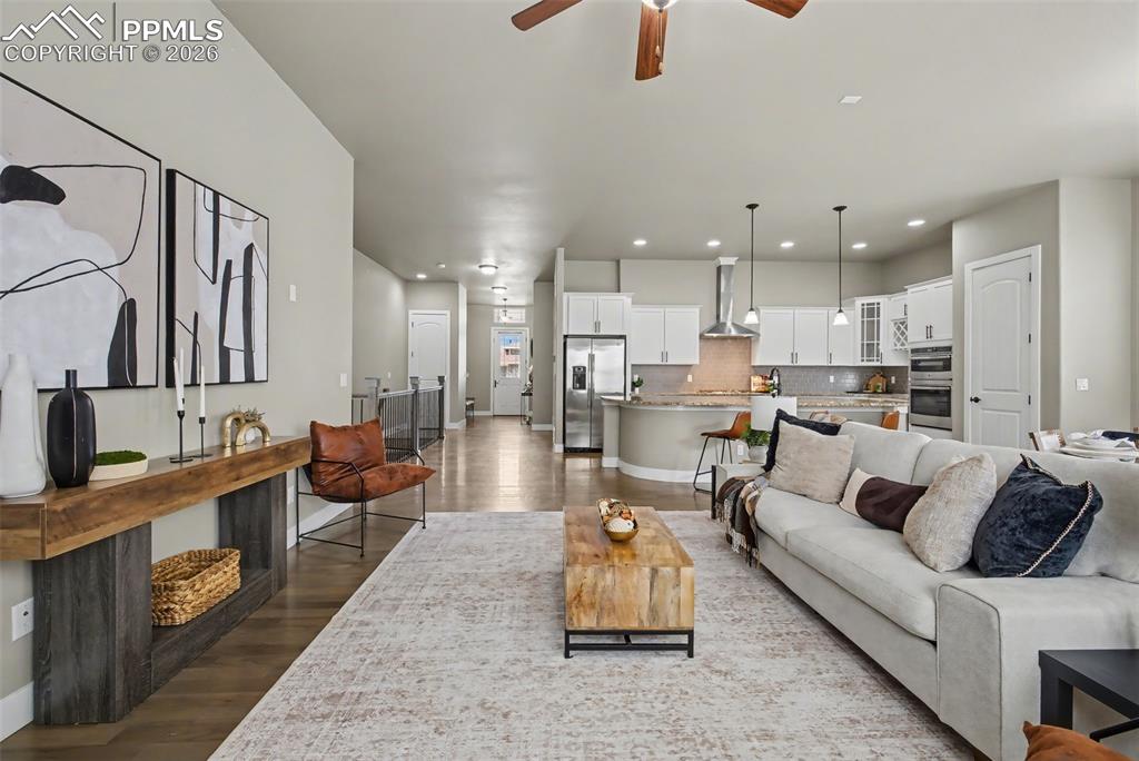 Image 6 of 46: Living Room