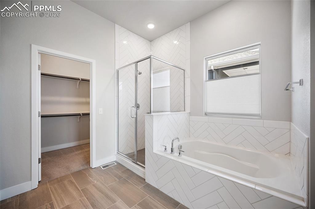 Image 27 of 50: No Description Available