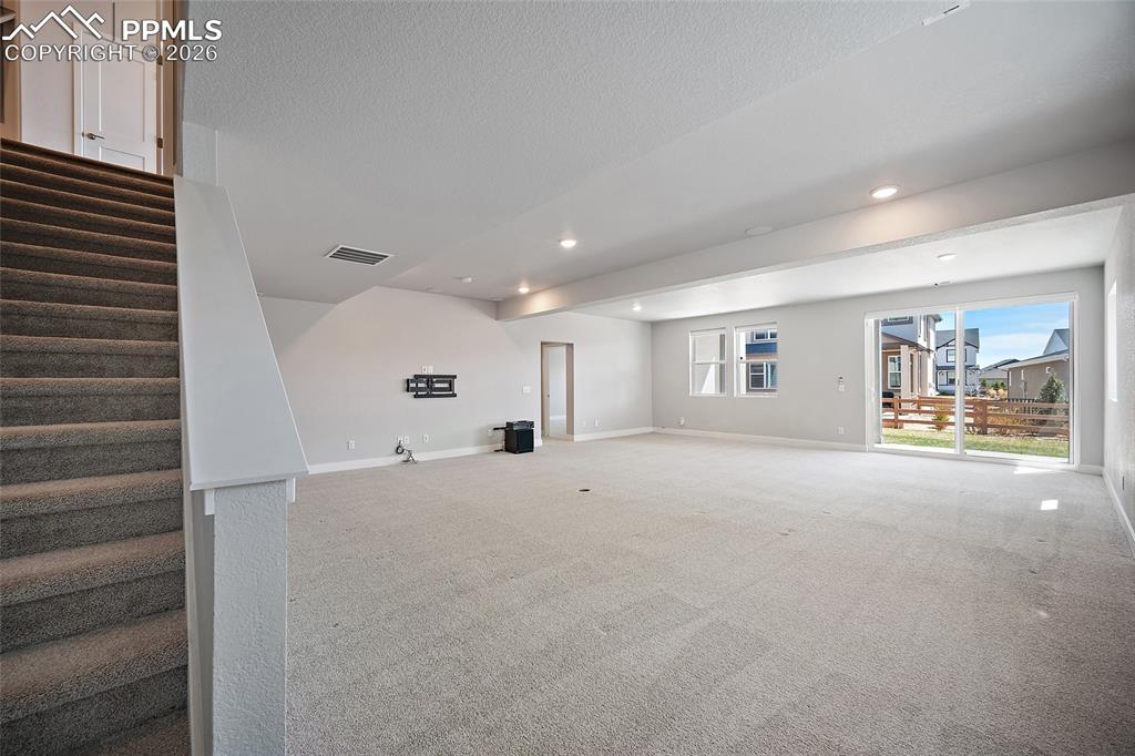 Image 32 of 50: No Description Available