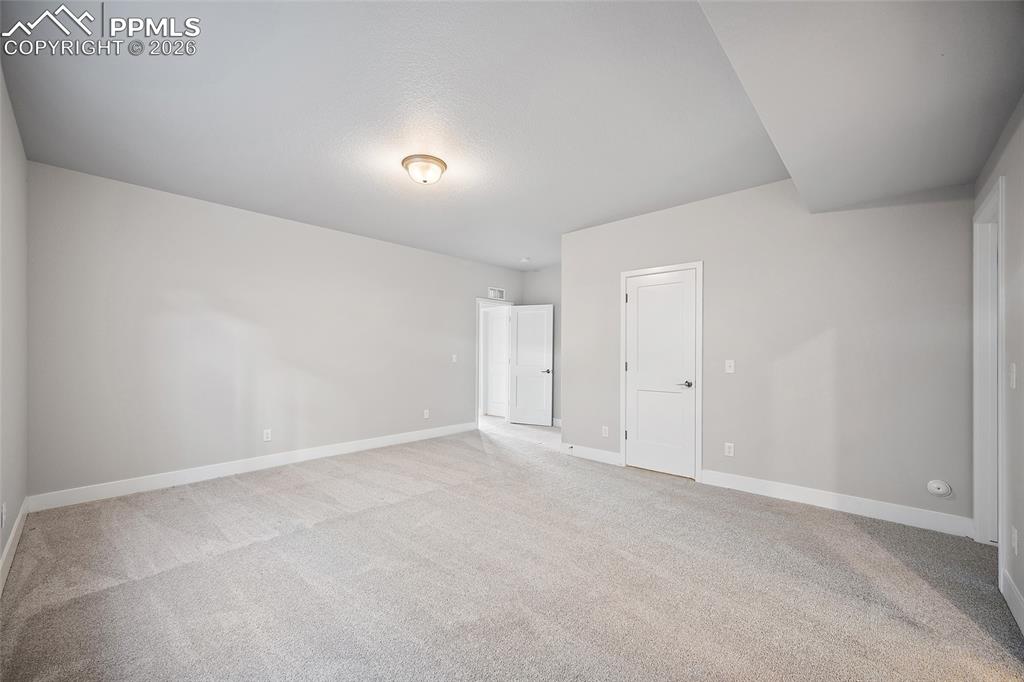 Image 39 of 50: No Description Available