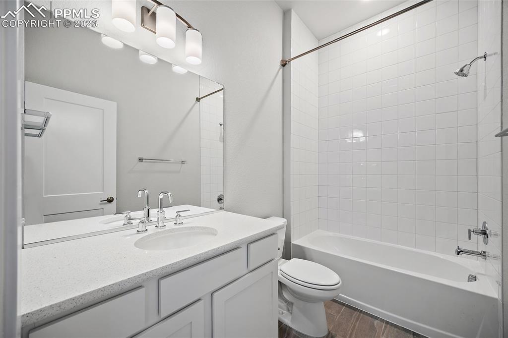 Image 4 of 50: No Description Available