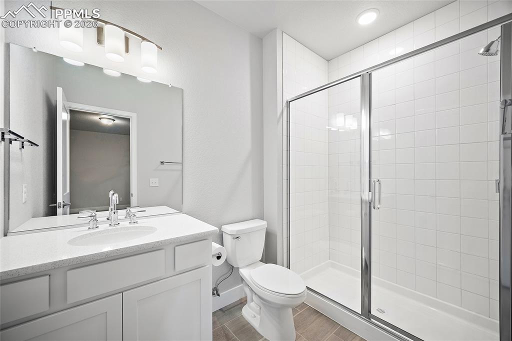 Image 40 of 50: No Description Available