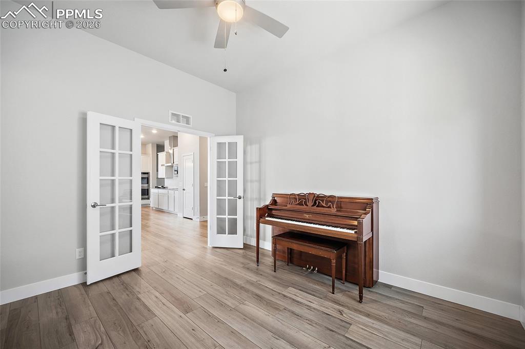 Image 9 of 50: No Description Available