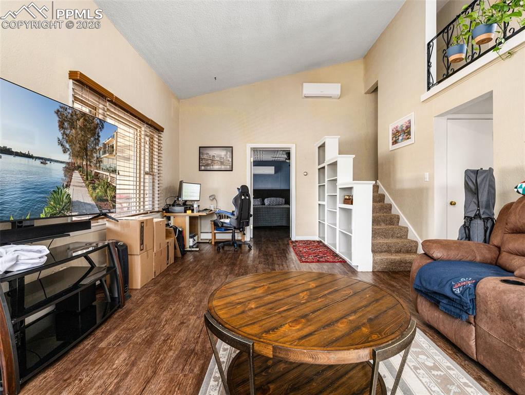 Image 7 of 28: Living Room