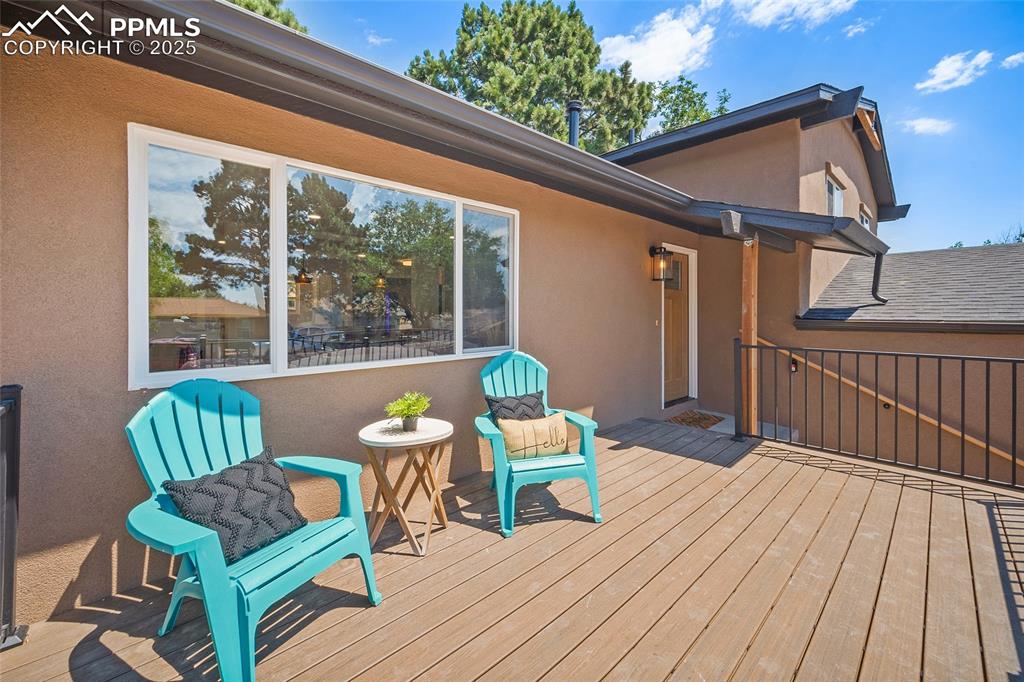 Image 5 of 48: Deck