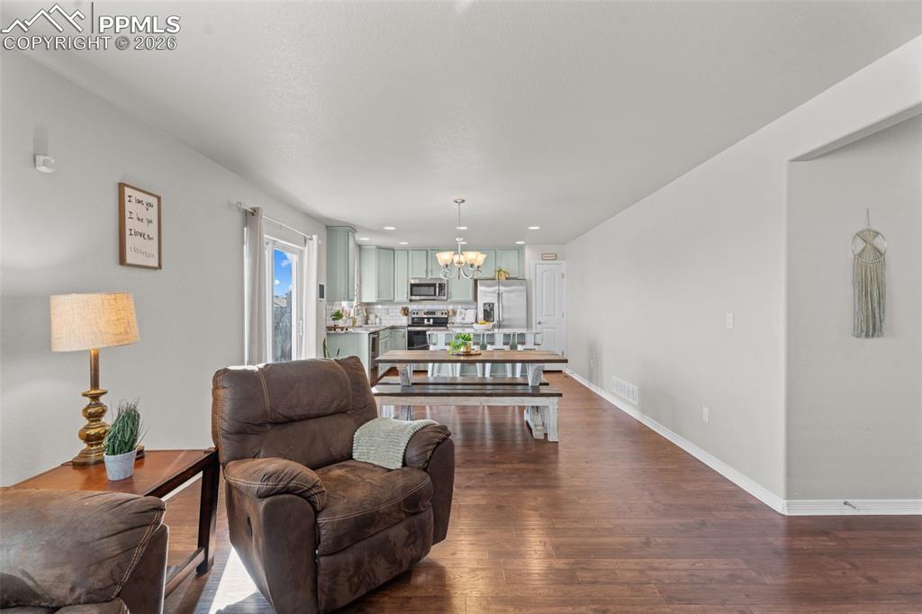 Image 8 of 40: Living Room