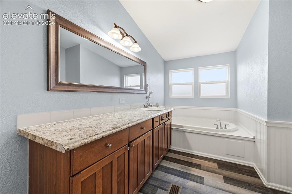Image 16 of 30: Master Bathroom