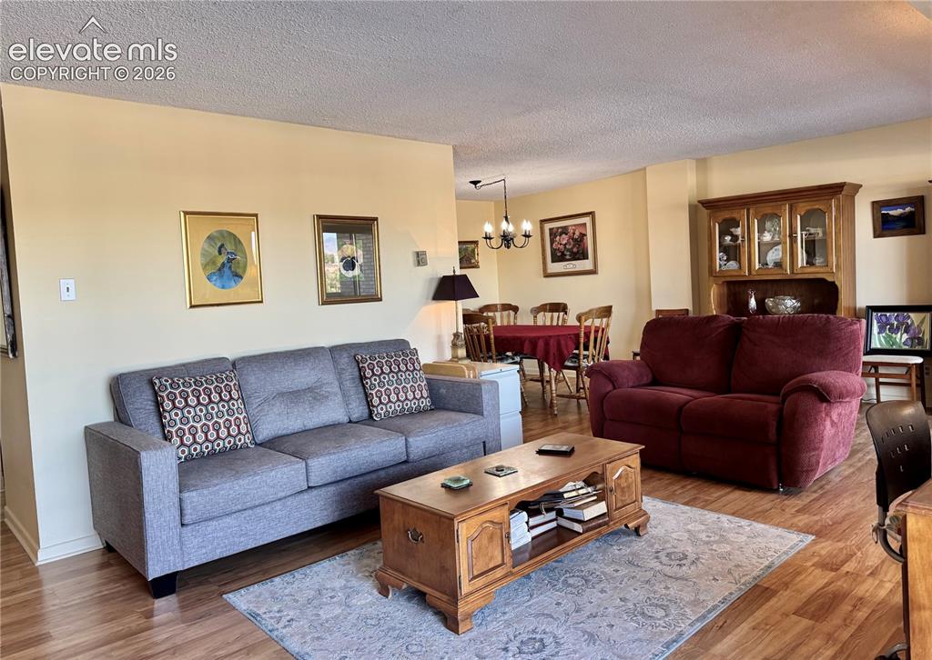 Image 12 of 25: Living Room