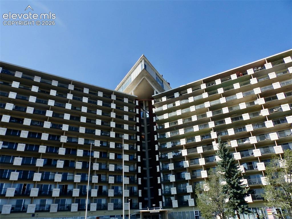 Image 3 of 25: Front of Structure