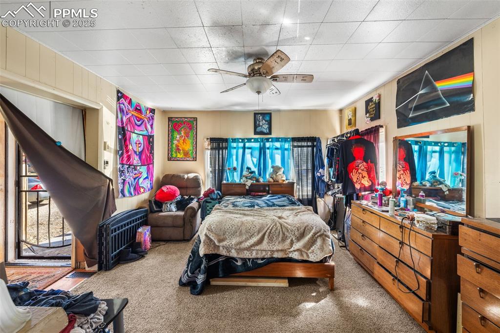 Image 12 of 47: Bedroom