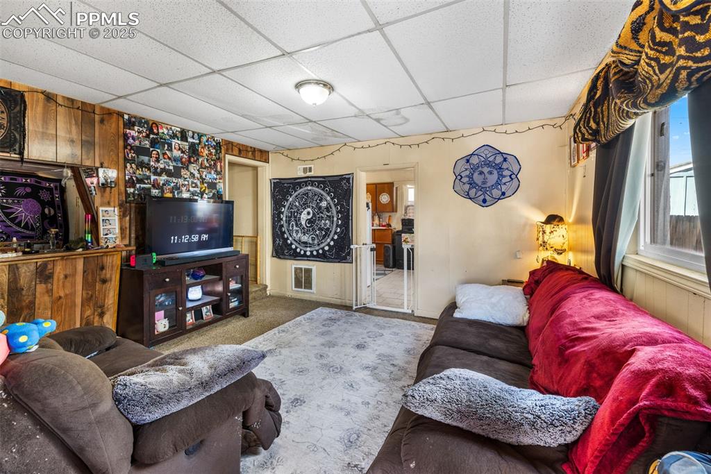 Image 8 of 47: Living Room