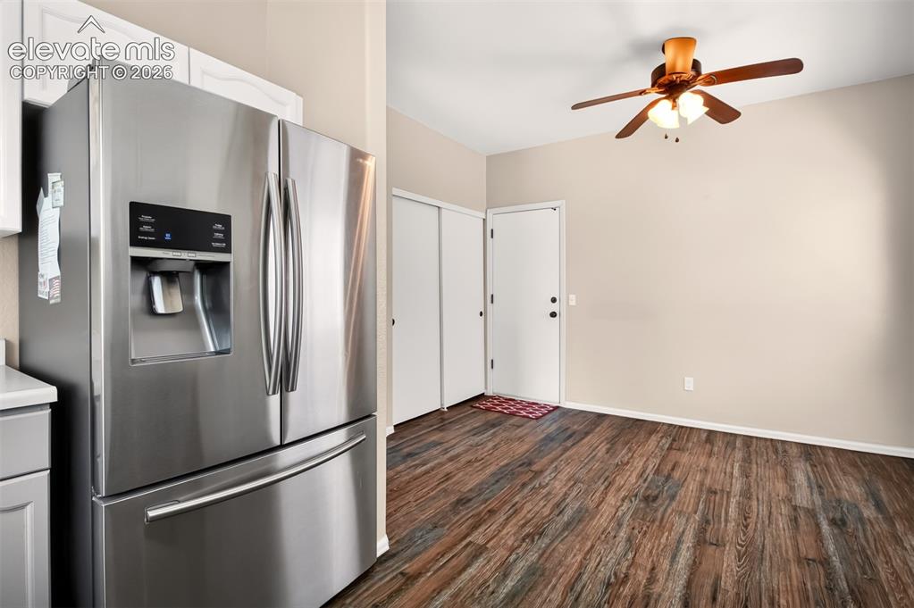 Image 12 of 46: Kitchen