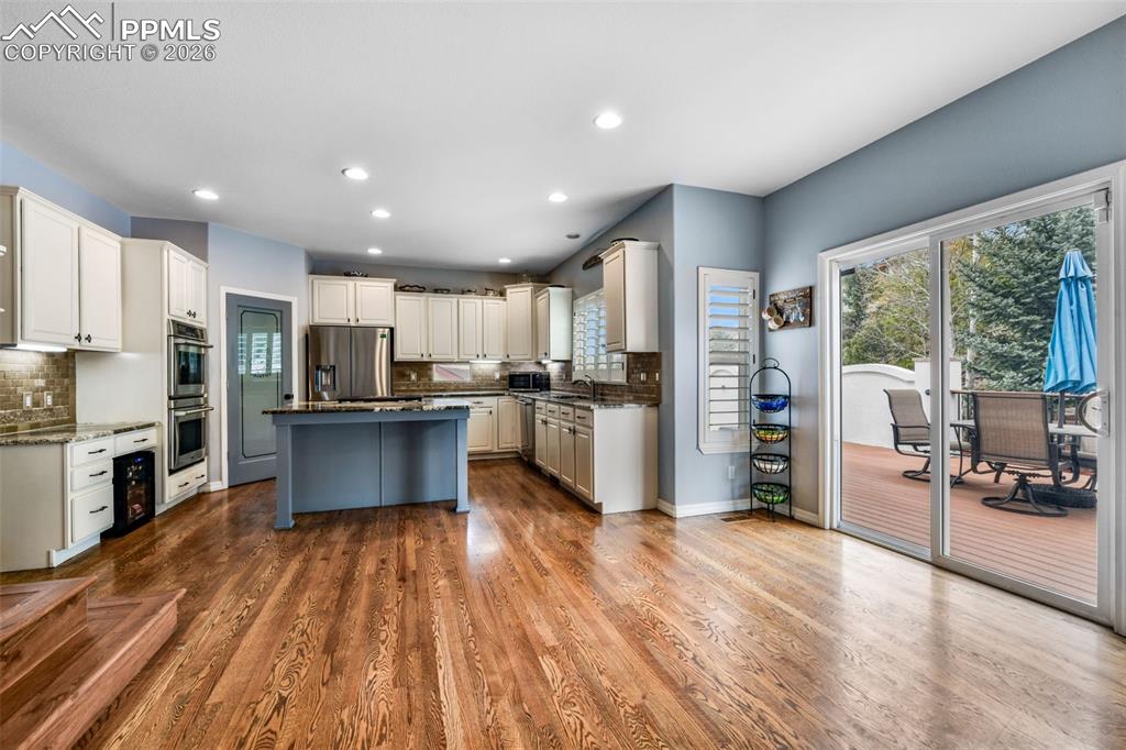 Image 7 of 50: Floor Plan