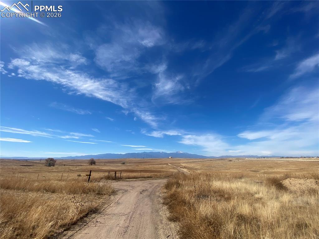 Image 46 of 50: And the quintessential Colorado country living experience.